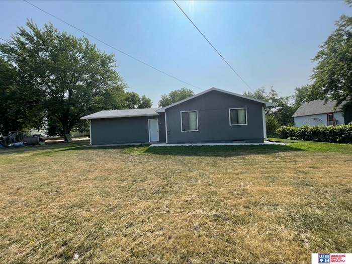 1213 Maple St Fairbury NE 68362 MLS 22313044 Redfin