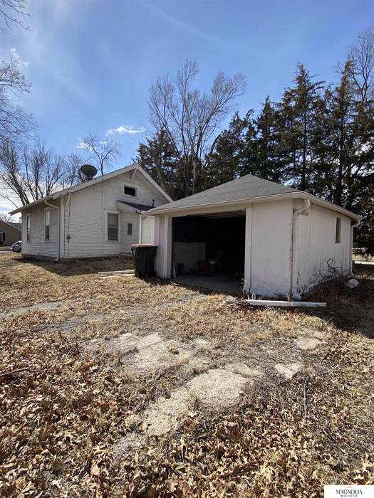 1522 Monroe St Beatrice NE 68310 MLS 22305845 Redfin