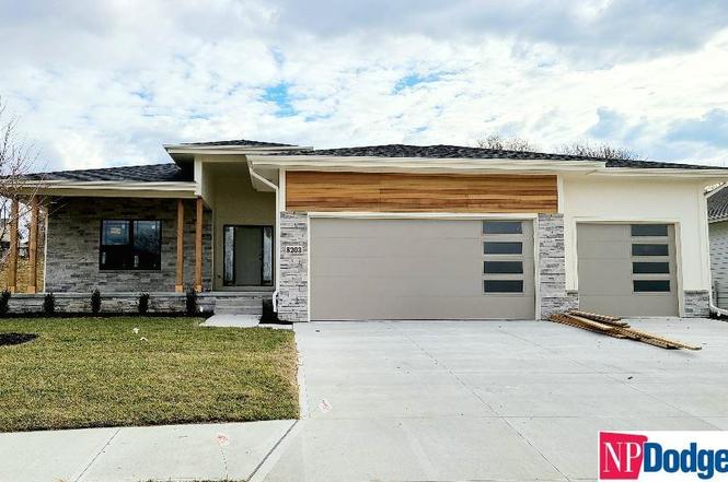 7802 N 166 St, Omaha, NE 68007 | MLS# 22028607 | Redfin