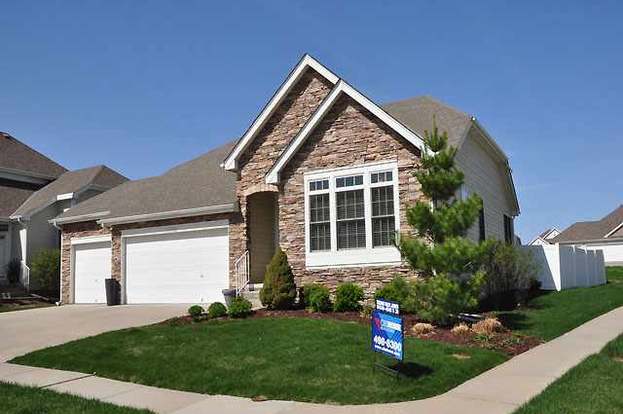 14702 Hartman Plz Omaha Ne 68116 Mls 21205001 Redfin