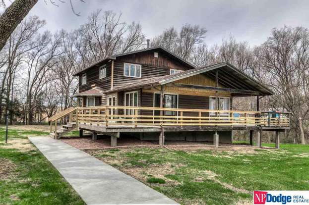 1722 W Oak St Wahoo Ne 68066 Mls 21807084 Redfin