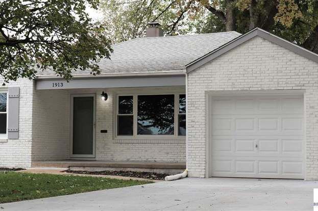 Residential Garage Doors Omaha Door Window Garage Doors Best Garage Doors Raynor Garage Doors