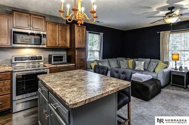 4401 N 146th Ct Omaha Ne 68116 Mls 21923420 Redfin