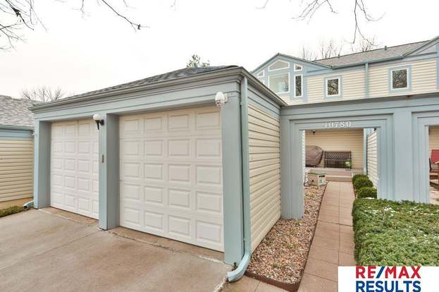10780 Berry Plz Omaha Ne 68127 Mls 21820599 Redfin