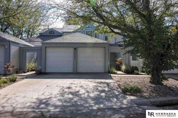 10781 Berry Plz Omaha Ne 68127 Mls 21818938 Redfin