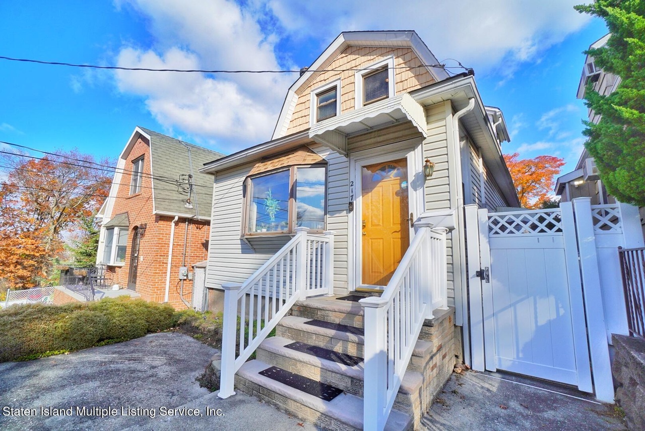 217 Brehaut Ave, Staten Island, NY 10307 MLS 1151398 Redfin