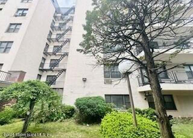 Property at 3855 Shore Pkwy Unit 3m, Brooklyn, NY 11235, 1 bath