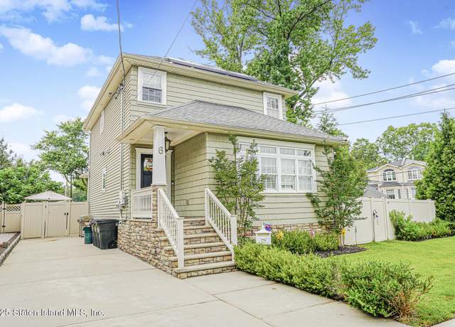 Property at 6 Waimer Pl, Staten Island, NY 10312, 3 beds, 2.5 baths