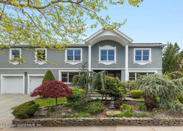 Property at 8 Poillon Ave, Staten Island, NY 10312, 6 beds, 4.5 baths