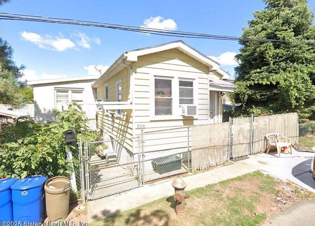 Property at 306 Humbert St, Staten Island, NY 10305, 2 beds, 1 bath
