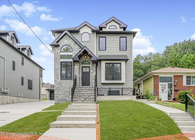 Property at 5635 Amboy Rd, Staten Island, NY 10309, 5 beds, 4.5 baths