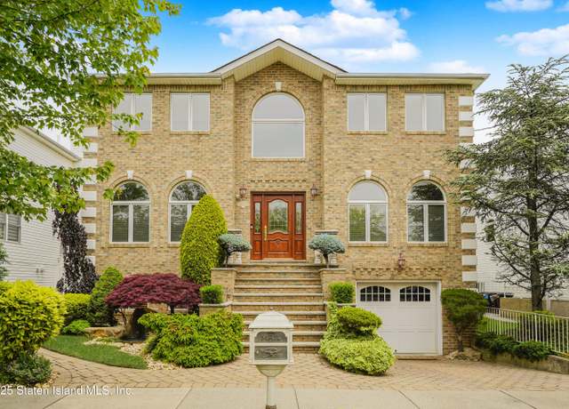 Property at 237 Swinnerton St, Staten Island, NY 10307, 5 beds, 3.5 baths