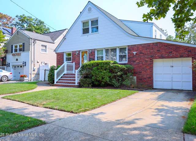 Property at 58 Schmidts Ln, Staten Island, NY 10314, 6 beds, 2.5 baths