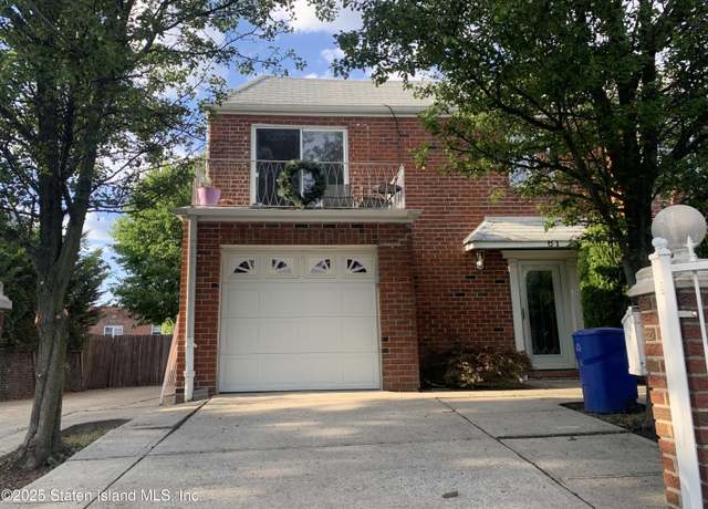 Property at 61 Comstock Ave, Staten Island, NY 10314, 3 beds, 2 baths