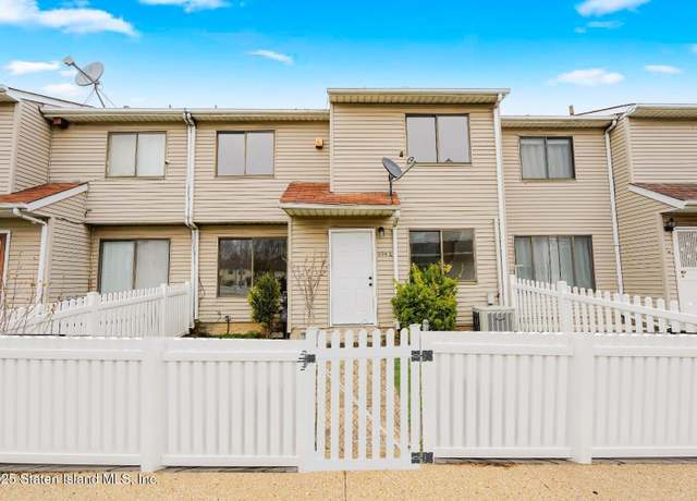 Property at 694 Elbe Ave Unit A, Staten Island, NY 10304, 2 beds, 1.5 baths
