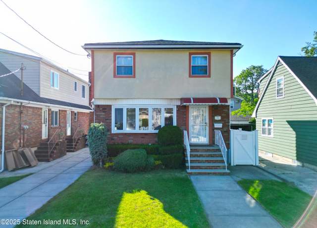 Property at 554 Britton Ave, Staten Island, NY 10304, 3 beds, 2.5 baths