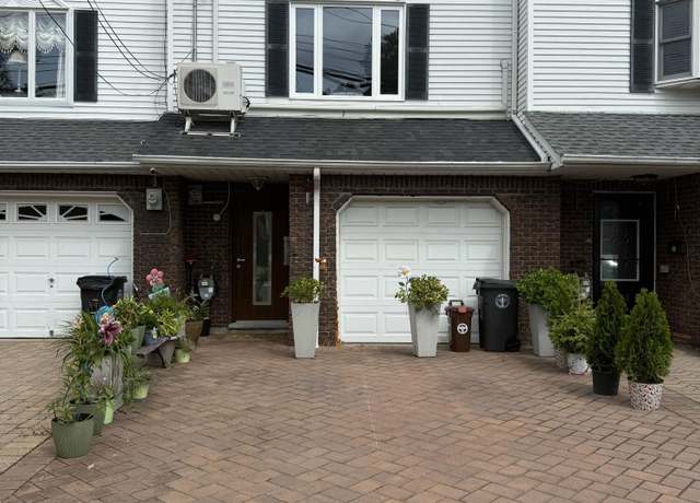 Property at 165 Cannon Ave, Staten Island, NY 10314, 3 beds, 2.5 baths