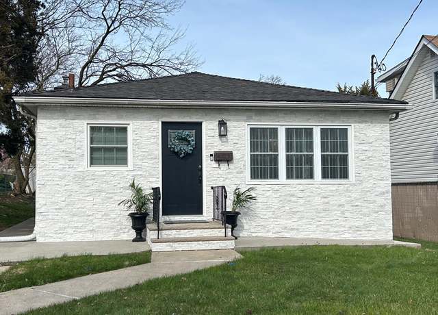 Property at 4269 Richmond Ave, Staten Island, NY 10312, 3 beds, 3 baths