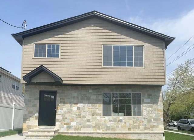 Property at 131 Stroud Ave, Staten Island, NY 10312, 3 beds, 2 baths