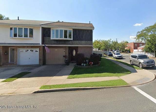 Property at 140 Regis Dr, Staten Island, NY 10314, 3 beds, 1 bath