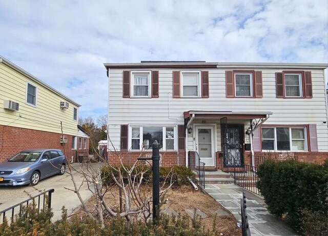Property at 6411 Bell Blvd, Queens, NY 11364, 3 beds, 1 bath