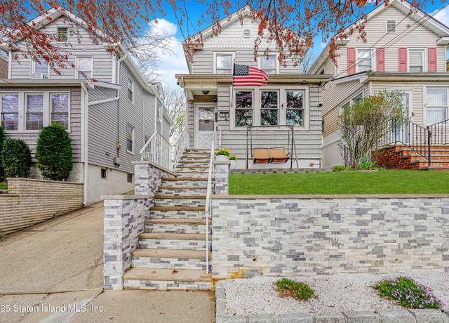 Property at 139 Roe St, Staten Island, NY 10310, 4 beds, 2.5 baths