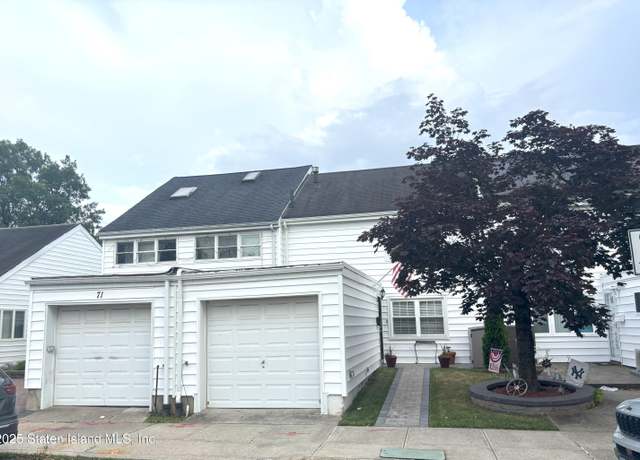 Property at 73 Hampton Grn, Staten Island, NY 10312, 3 beds, 1.5 baths