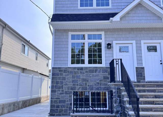 Property at 484 Doane Ave, Staten Island, NY 10308, 3 beds, 3.5 baths