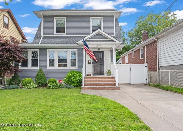 Property at 575 Bement Ave, Staten Island, NY 10310, 2 beds, 2.5 baths