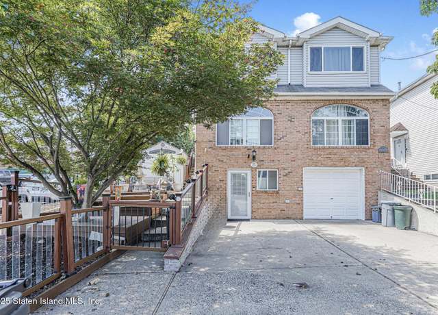 Property at 2054 Richmond Ave, Staten Island, NY 10314, 4 beds, 2.5 baths
