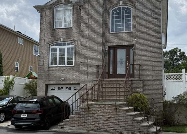 Property at 4087 Richmond Ave, Staten Island, NY 10312, 4 beds, 3.5 baths