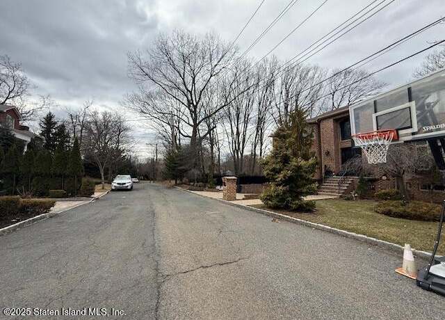 Property at 25 Coverly Ave, Staten Island, NY 10301