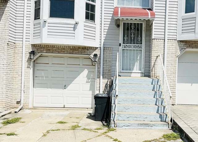Property at 293 Richmond Hill Rd, Staten Island, NY 10314, 3 beds, 2.5 baths