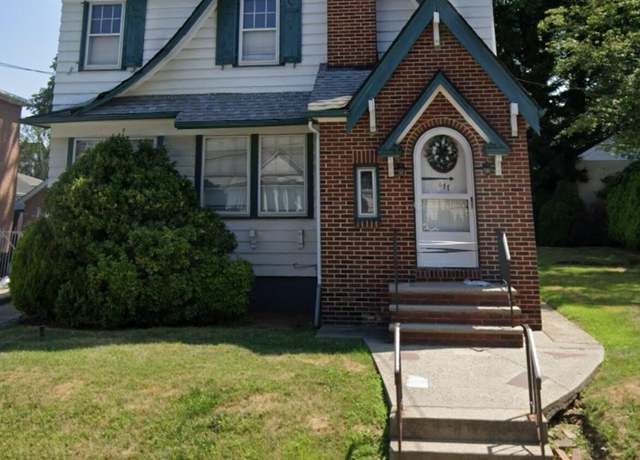 Property at 677 Bement Ave, Staten Island, NY 10310, 3 beds, 1 bath