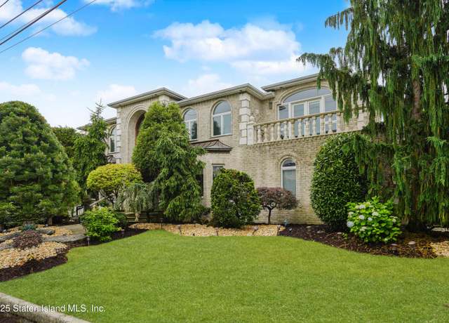 Property at 36 Adlers Ln, Staten Island, NY 10307, 4 beds, 2.5 baths
