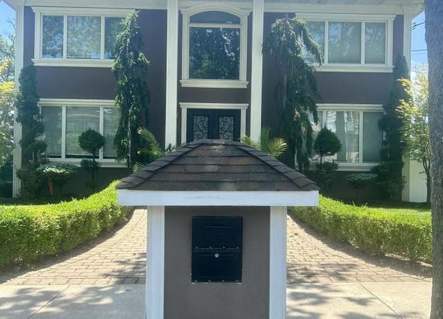 Property at 66 Pleasant Plains Ave, Staten Island, NY 10309, 4 beds, 3.5 baths