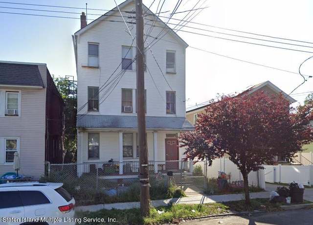 Property at 207 Targee St, Staten Island, NY 10304, 9 beds, 2 baths