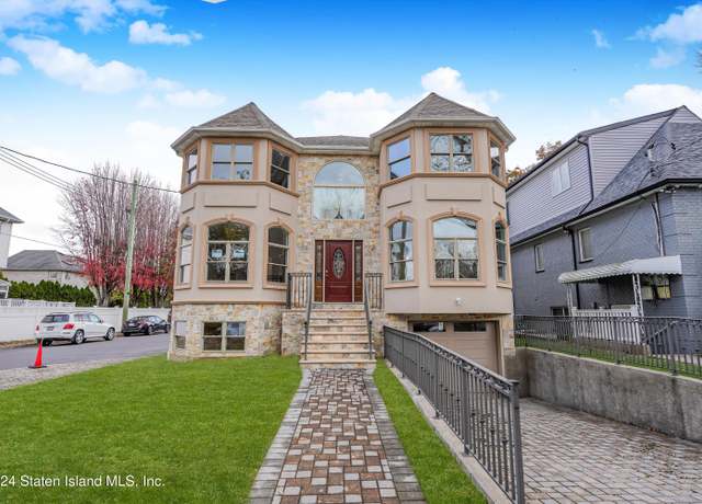 Property at 101 Bedell Ave, Staten Island, NY 10307, 4 beds, 4.5 baths
