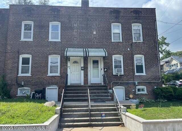 Property at 84 Prospect Ave, Staten Island, NY 10301, 3 beds, 1.5 baths