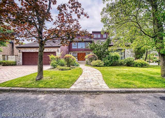 Property at 10 Arbutus Way, Staten Island, NY 10312, 4 beds, 4 baths
