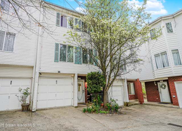 Property at 83 Jamie Ln, Staten Island, NY 10312, 2 beds, 1.5 baths