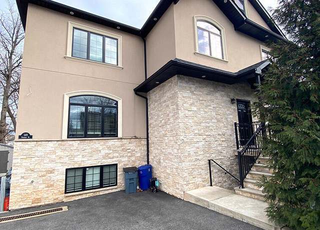 Property at 149 Dunham St, Staten Island, NY 10309, 4 beds, 2.5 baths