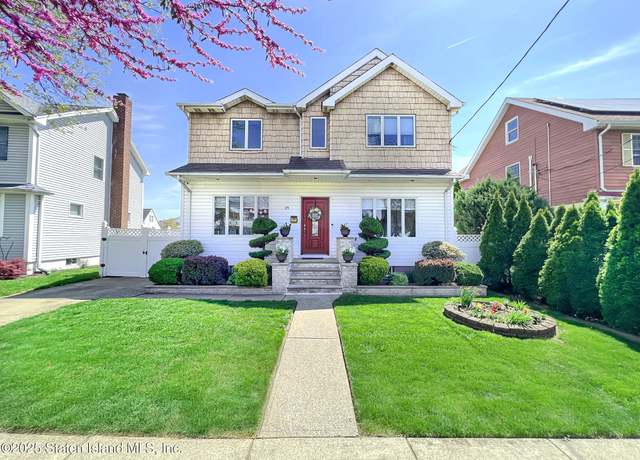 Property at 39 Canterbury Ave, Staten Island, NY 10314, 4 beds, 2 baths