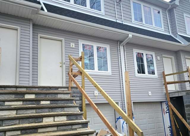 Property at 327 Pulaski Ave, Staten Island, NY 10303, 3 beds, 2.5 baths
