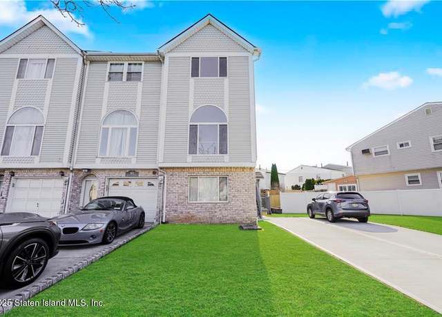 Property at 165 Crossfield Ave, Staten Island, NY 10312, 2 beds, 2 baths