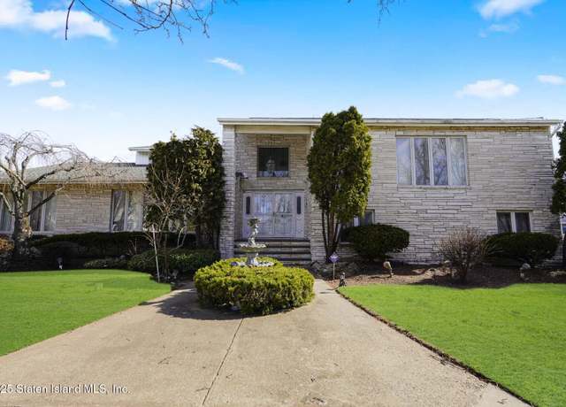 Property at 9 Mallow St, Staten Island, NY 10309, 4 beds, 2.5 baths