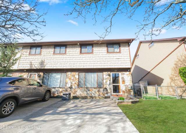 Property at 9 Rolling Hill Grn, Staten Island, NY 10312, 4 beds, 1.5 baths