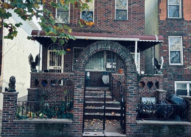 Property at 114 Terrace Pl, Brooklyn, NY 11218, 5 beds, 4 baths