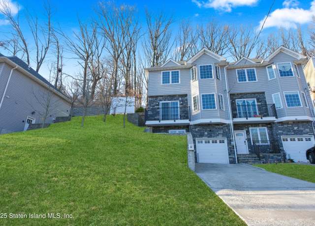Property at 32 Wandel Ave, Staten Island, NY 10304, 4 beds, 2.5 baths