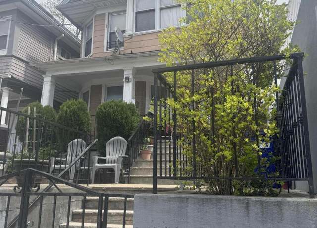 Property at 360 Victory Blvd, Staten Island, NY 10301, 5 beds, 2 baths